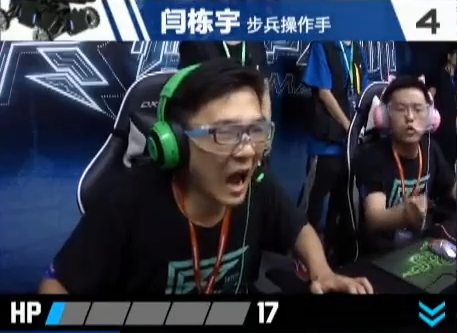 四号丝血逃生-操作手.png